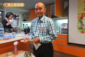 2015-11-16-舌癌末期最怕營養不良 蔬果昔救命-2