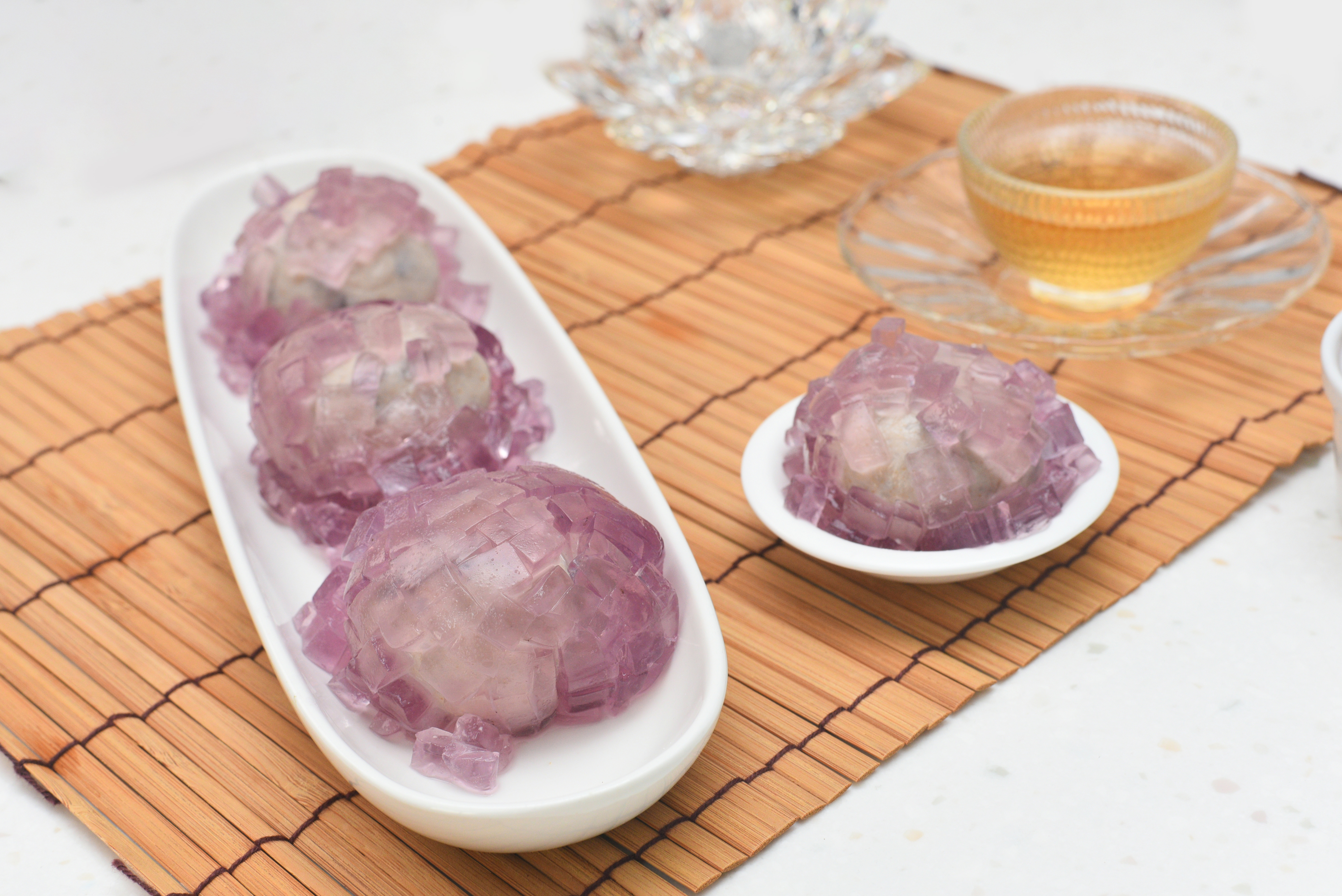 紫戀和菓子-用全穀類+蔬菜泥做成，低糖適合癌友、大人小孩