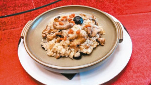 麻油土雞飯 記者董俞佳／攝影