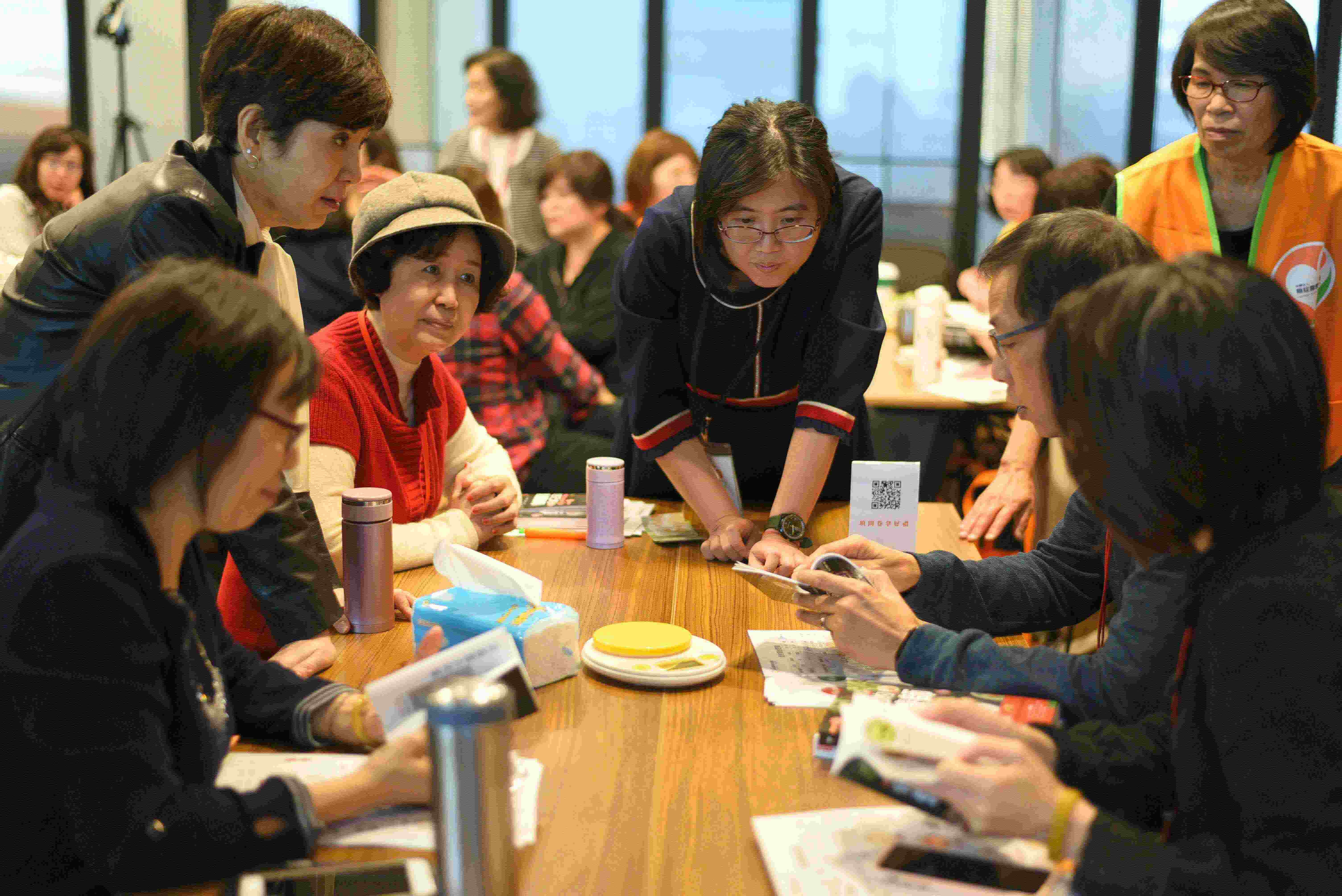 認知實戰吳媖君營養師及陳月卿董事長